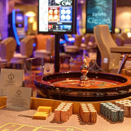 Platinum Hotel And Casino بانسكو المظهر الخارجي الصورة