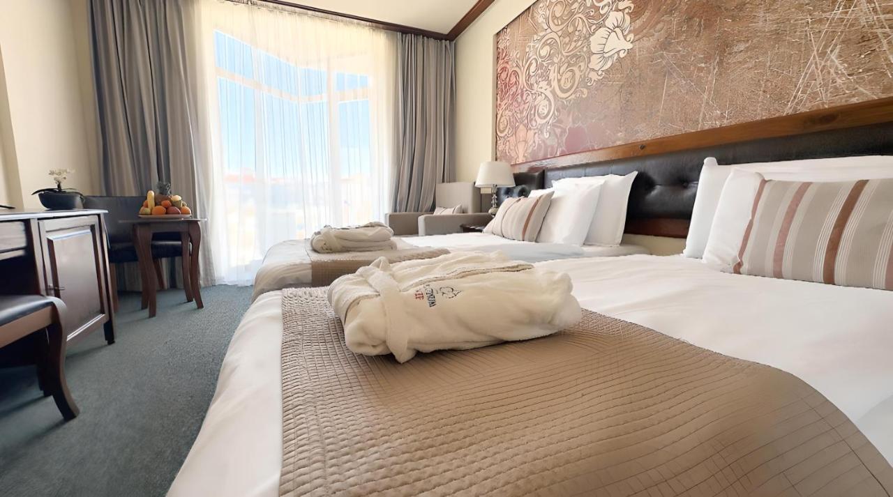 Platinum Hotel And Casino بانسكو المظهر الخارجي الصورة
